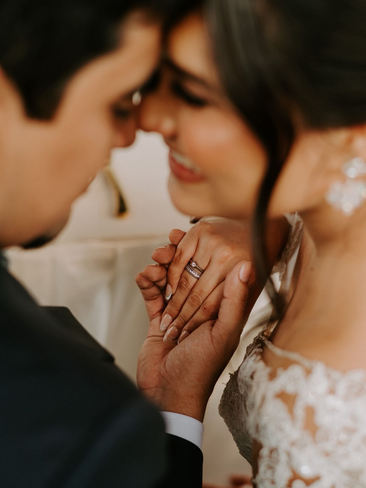Cesar Estrada y Melissa Vasquez